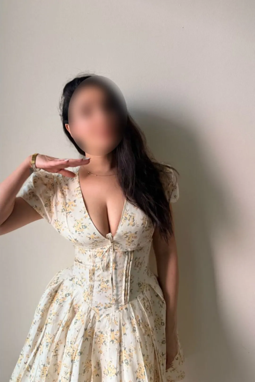 Sarina escort in Dubai Downtown photo Dubai escort photo