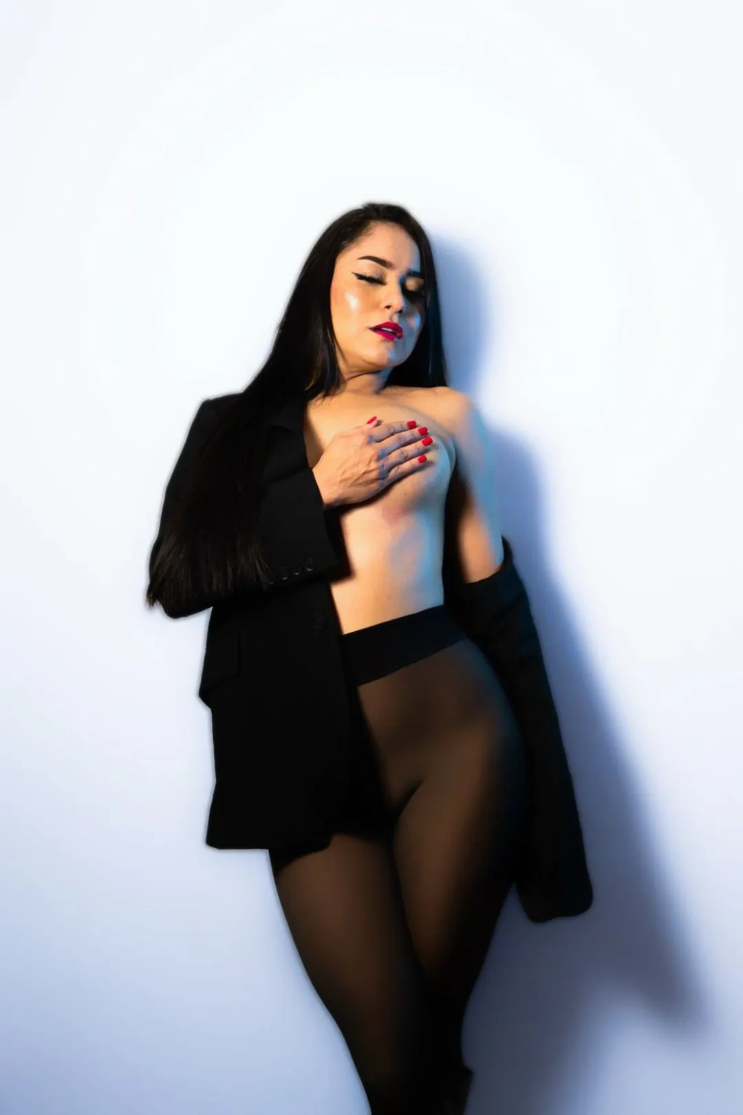 Luisa escort in Dubai photo Dubai escort photo